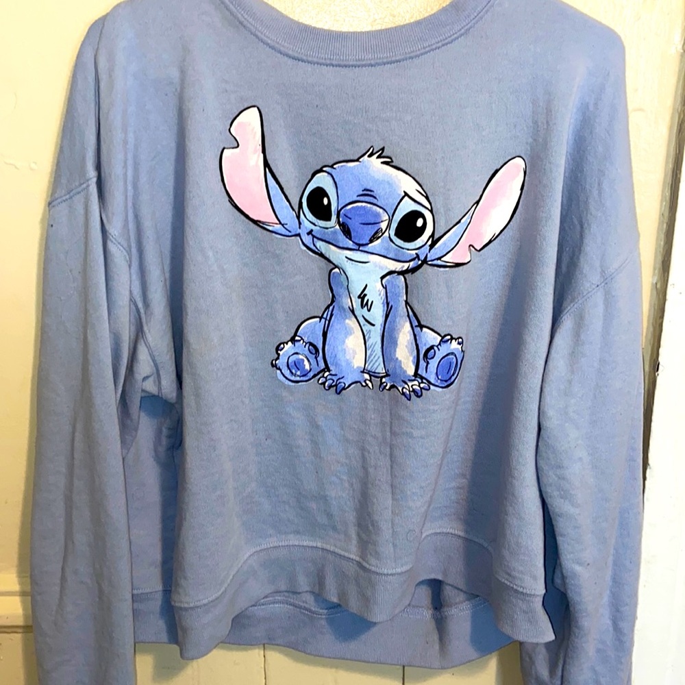 Light blue stitch sweater